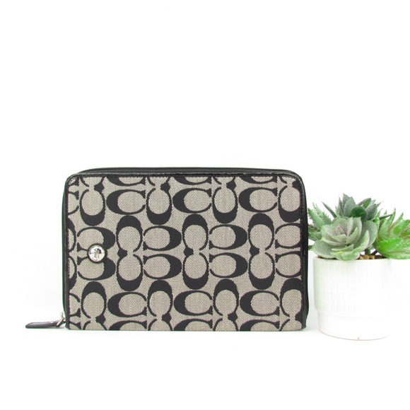 Coach Signature Tablet E-Reader Case - Picture 3 of 5